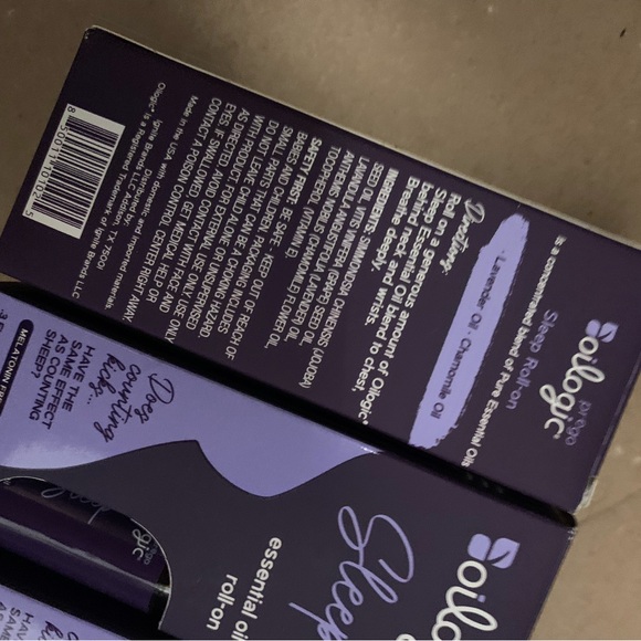 Oilogic Sleep Essential Oil Roll On - Picture 2 of 2
